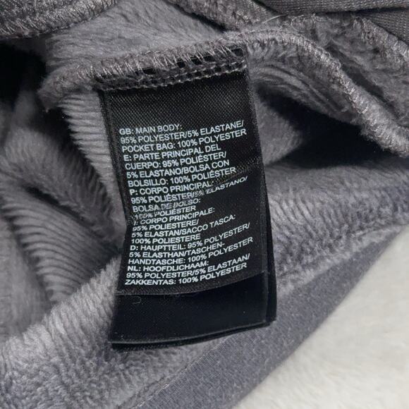 The North Face Women’s Full Zip Fleece Jacket, with plush fleece lining Size XL - Picture 6 of 10